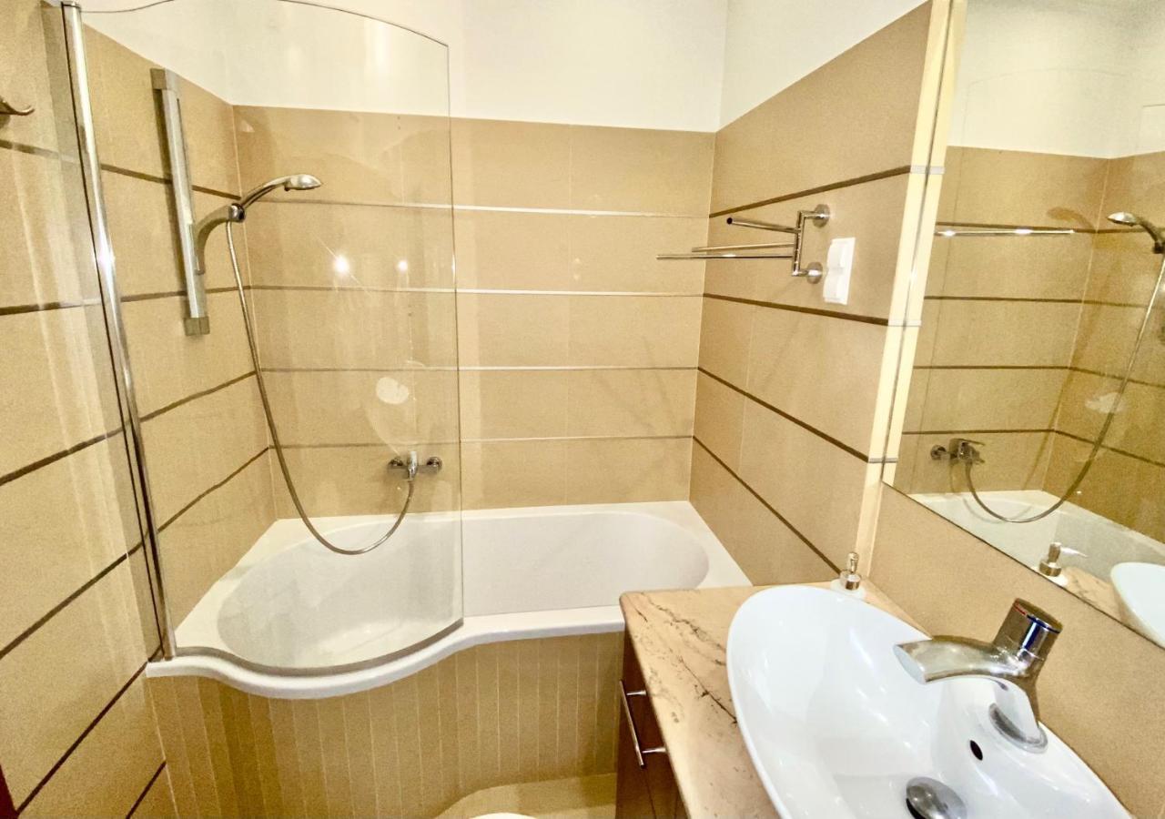 Project Comfort Apartament Gieldowa 4C/95 Wola-Srodmiescie Варшава Екстер'єр фото
